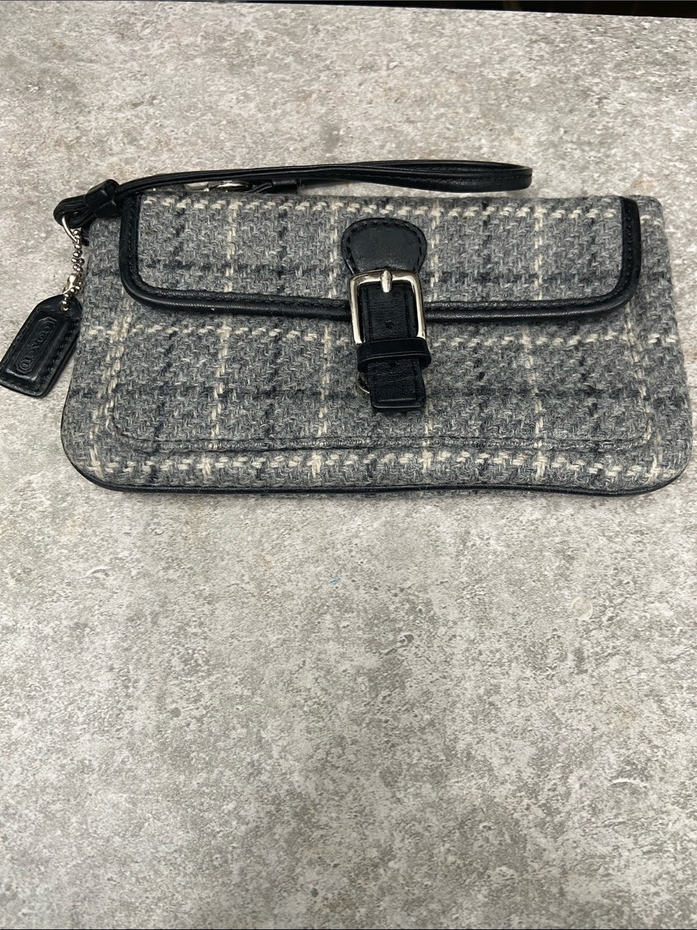 Coach Y2K Vintage Hamptons Herringbone Wristlet EUC
